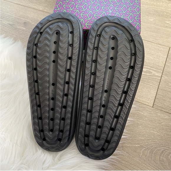 NWT Tory Burch Black Slides Size 8 and 9 - Picture 9 of 11